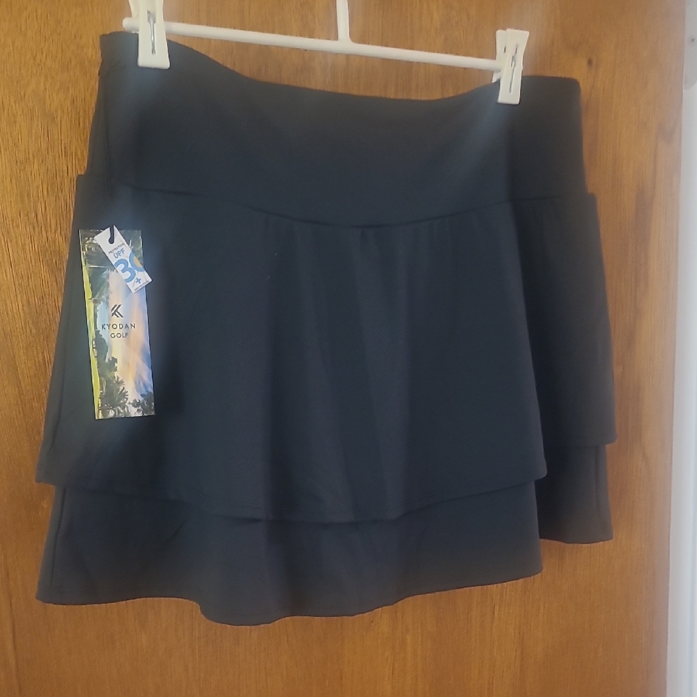 Kyodan Tiered Skirted Active Skort